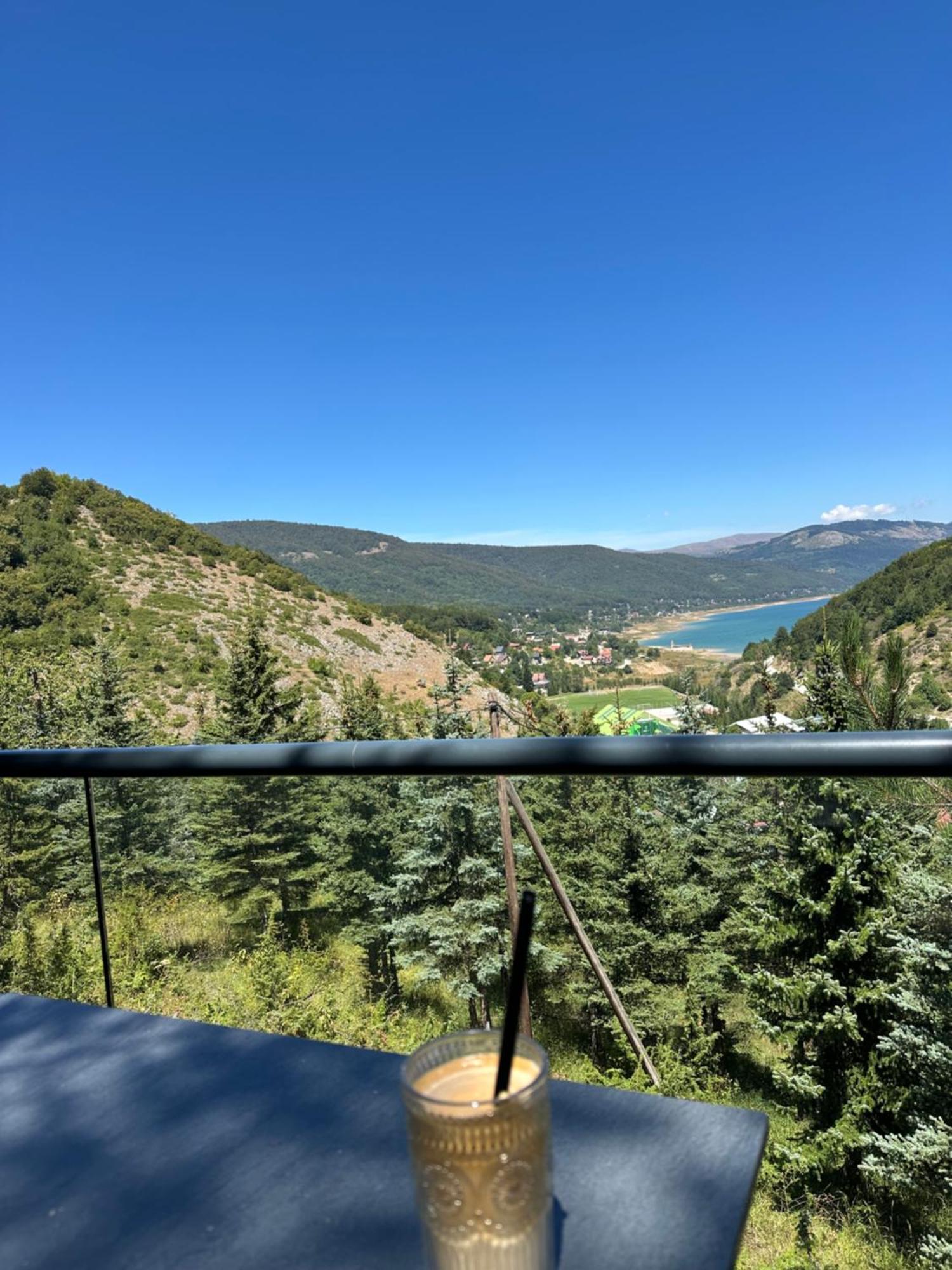 Forest View Apartment 马夫罗沃 外观 照片